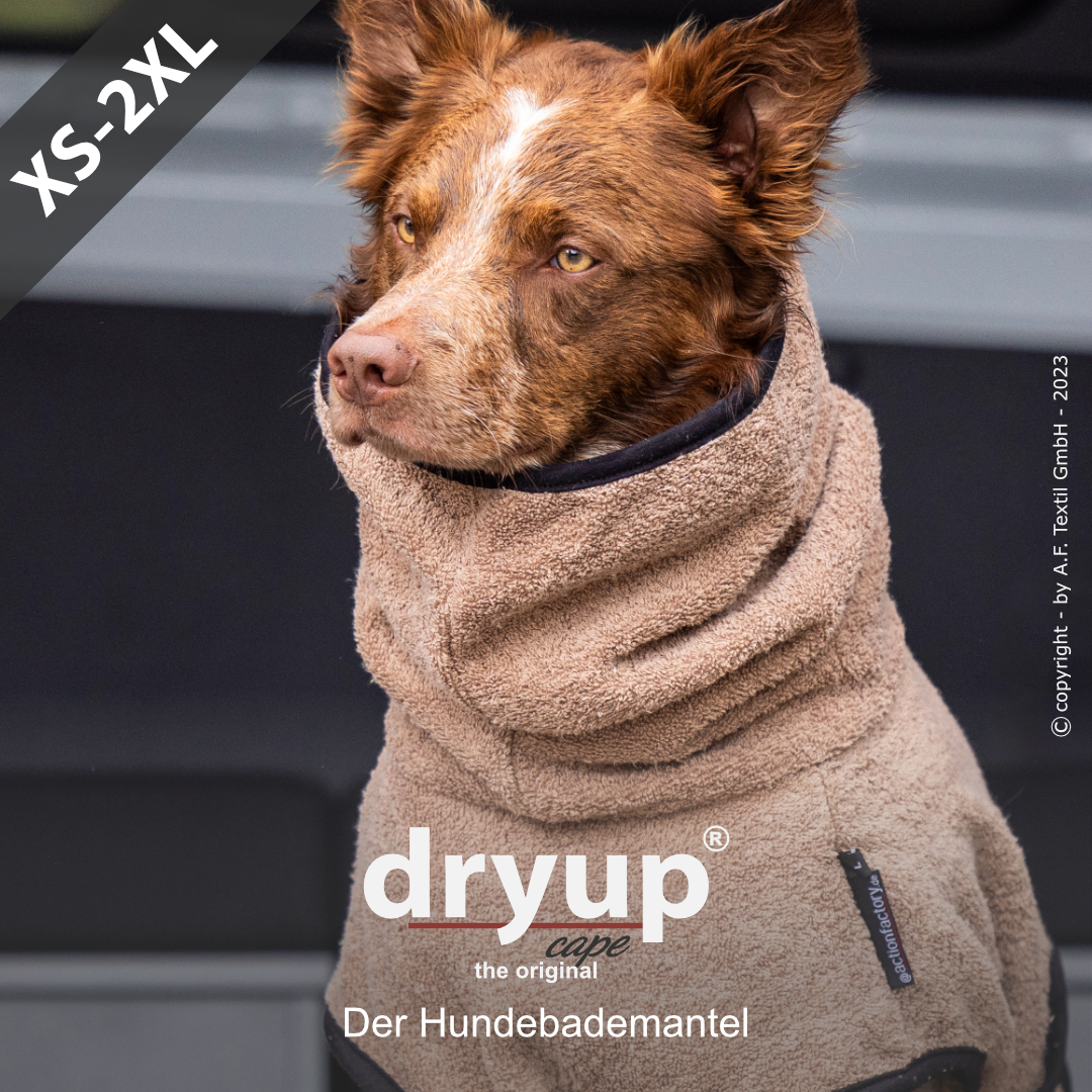 dryup® cape COFFEE - The original dog bathrobe